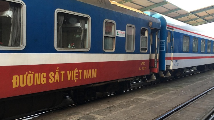 Tàu Hỏa Nào Chạy Nhanh Nhất Tuyến Bắc - Nam Hiện Nay?