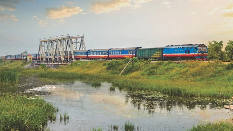 Tàu Hà Nội Vinh Chất Lượng Cao (Tàu Sông Lam): Giá, Lịch Tàu